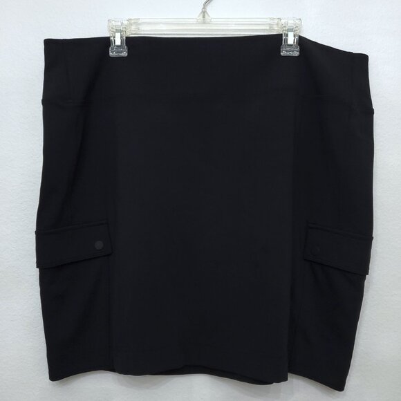 Athleta Delancey Black Cargo Skirt Size 1X - Picture 5 of 13